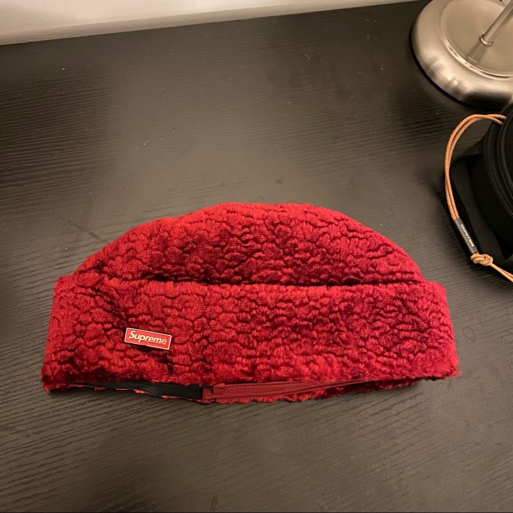 Supreme ambassador hat